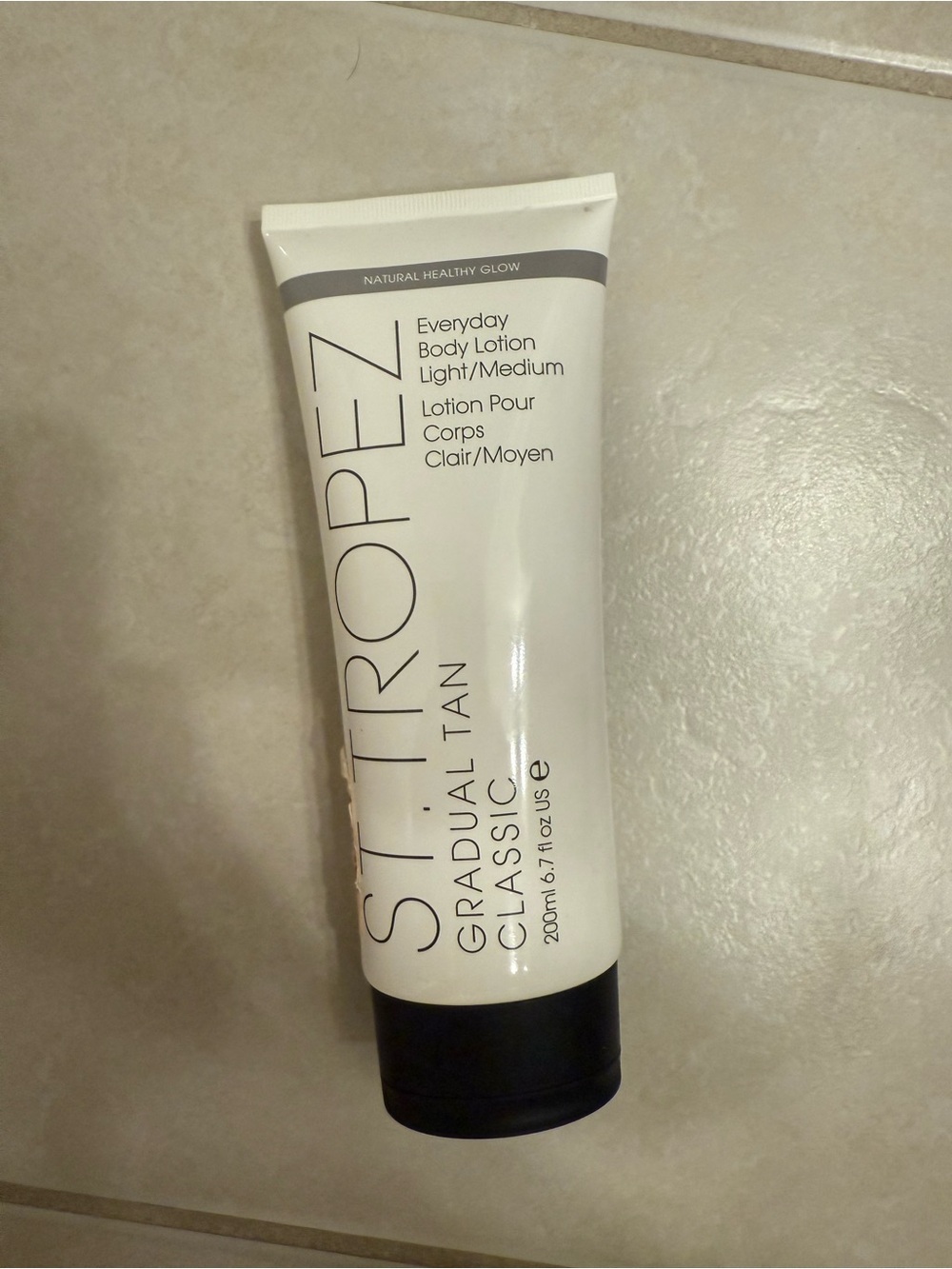 ST. TROPEZ Gradual Tan Classic Everyday Body Lotion 6.7 oz LIGHT/MEDIUM